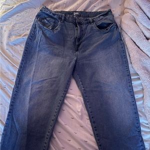 Plus Cotton On Stretchy Straight Jeans! 👖💙